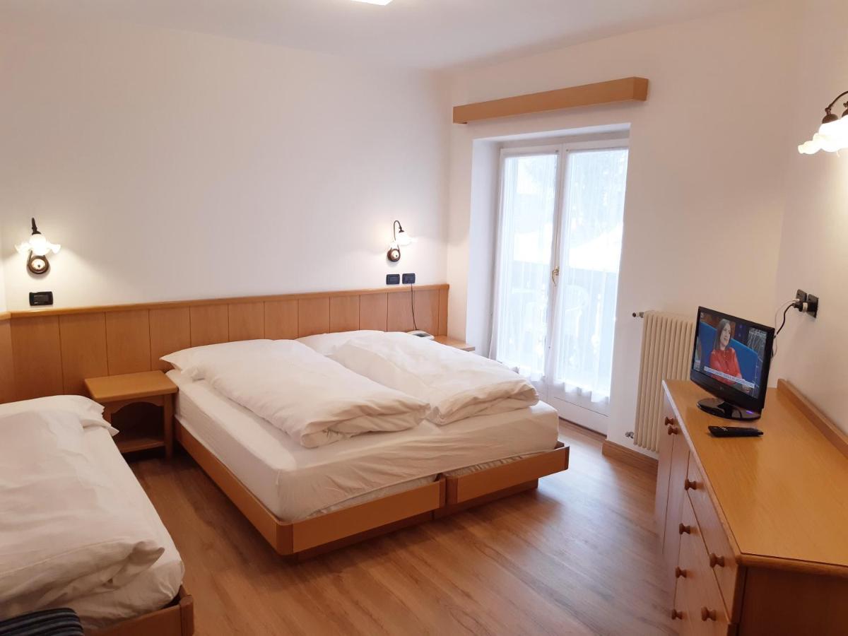 Albergo Arnica Canazei Eksteriør bilde