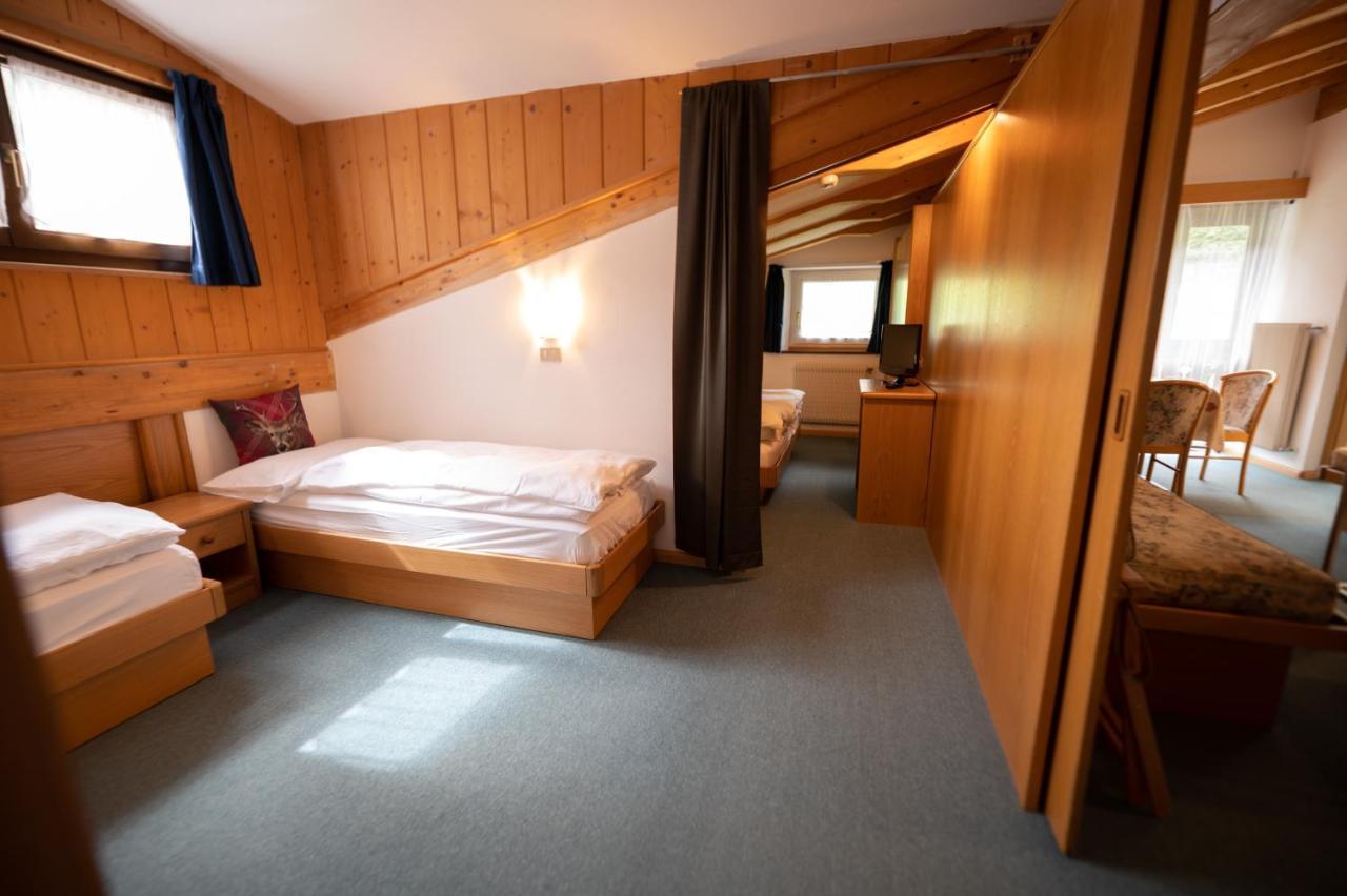 Albergo Arnica Canazei Eksteriør bilde
