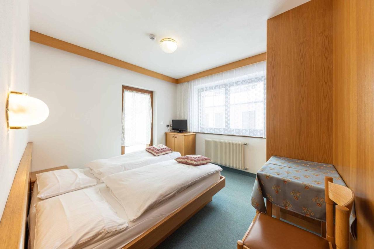 Albergo Arnica Canazei Eksteriør bilde